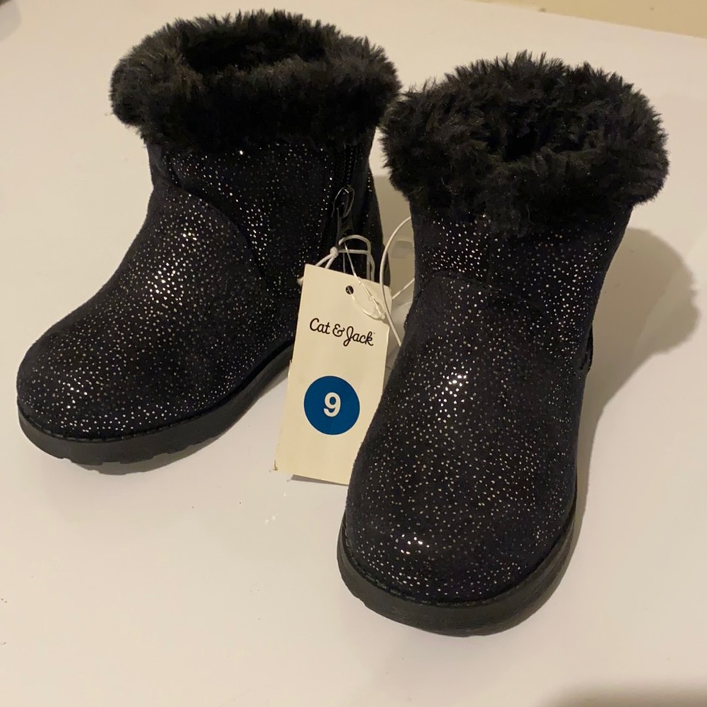 Cat & Jack Boots